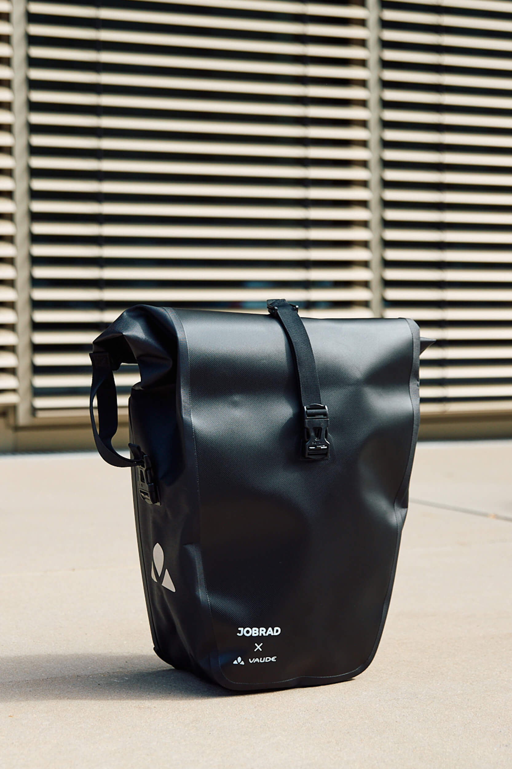 Corporate Ausstattung wie Fahrradtaschen von GENVELO.