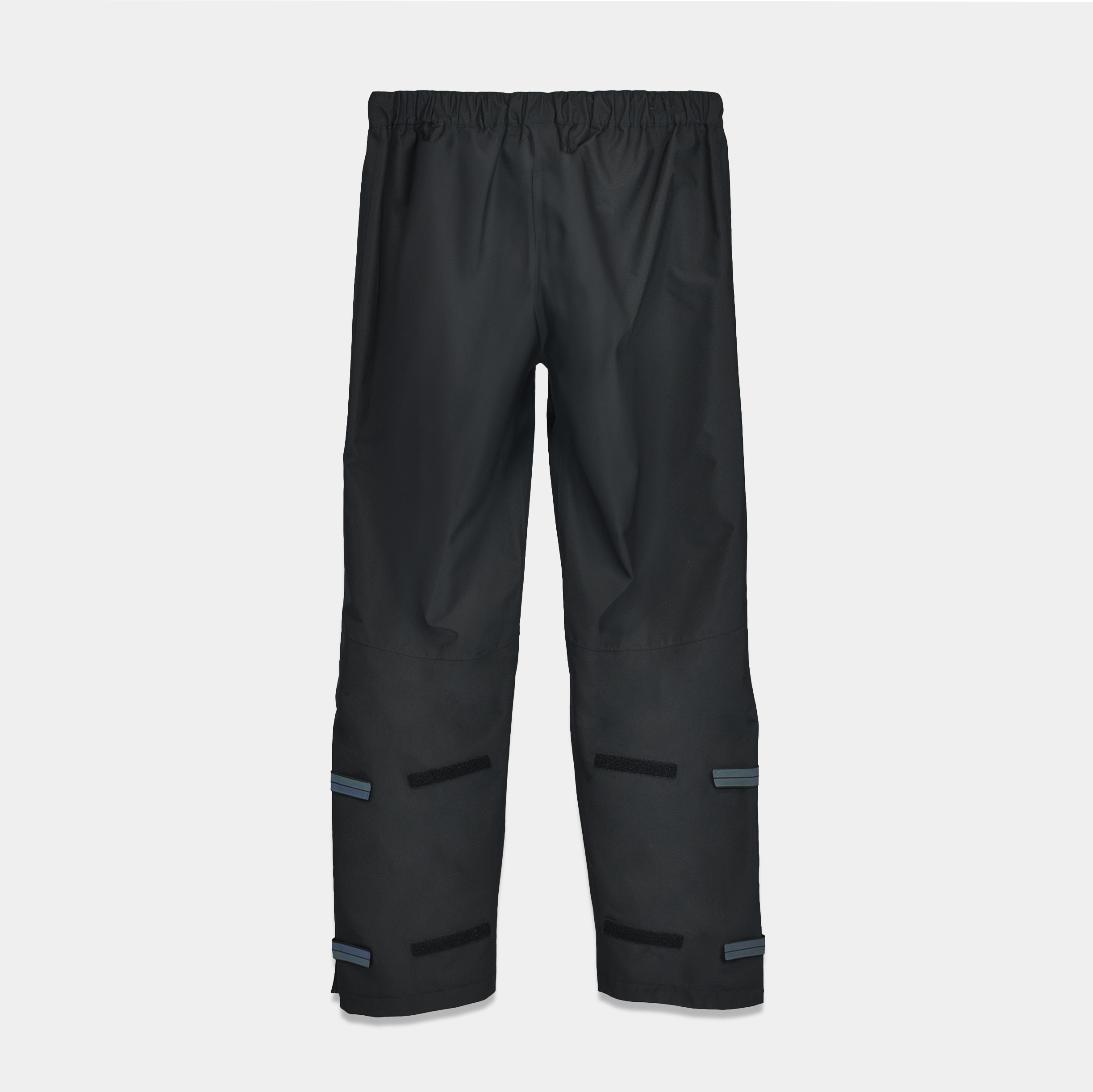 Schwarze Hose, Gummibund, Weites Bein, Reflektierende Details